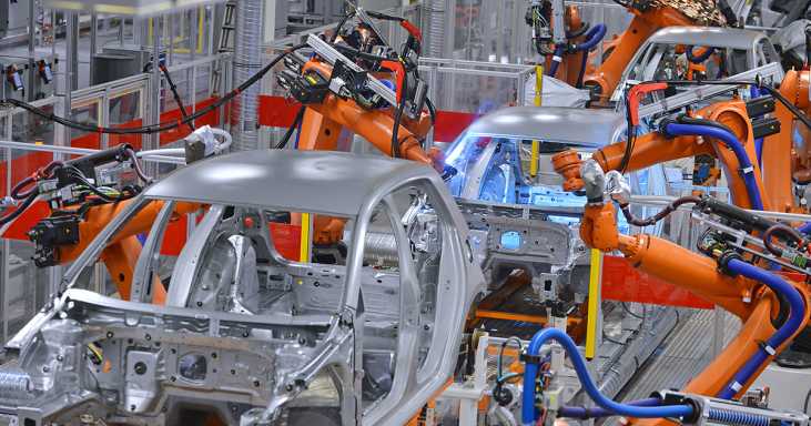 Automatisation dans l'industrie automobile : quel avenir pour l'ajusteur-monteur ?